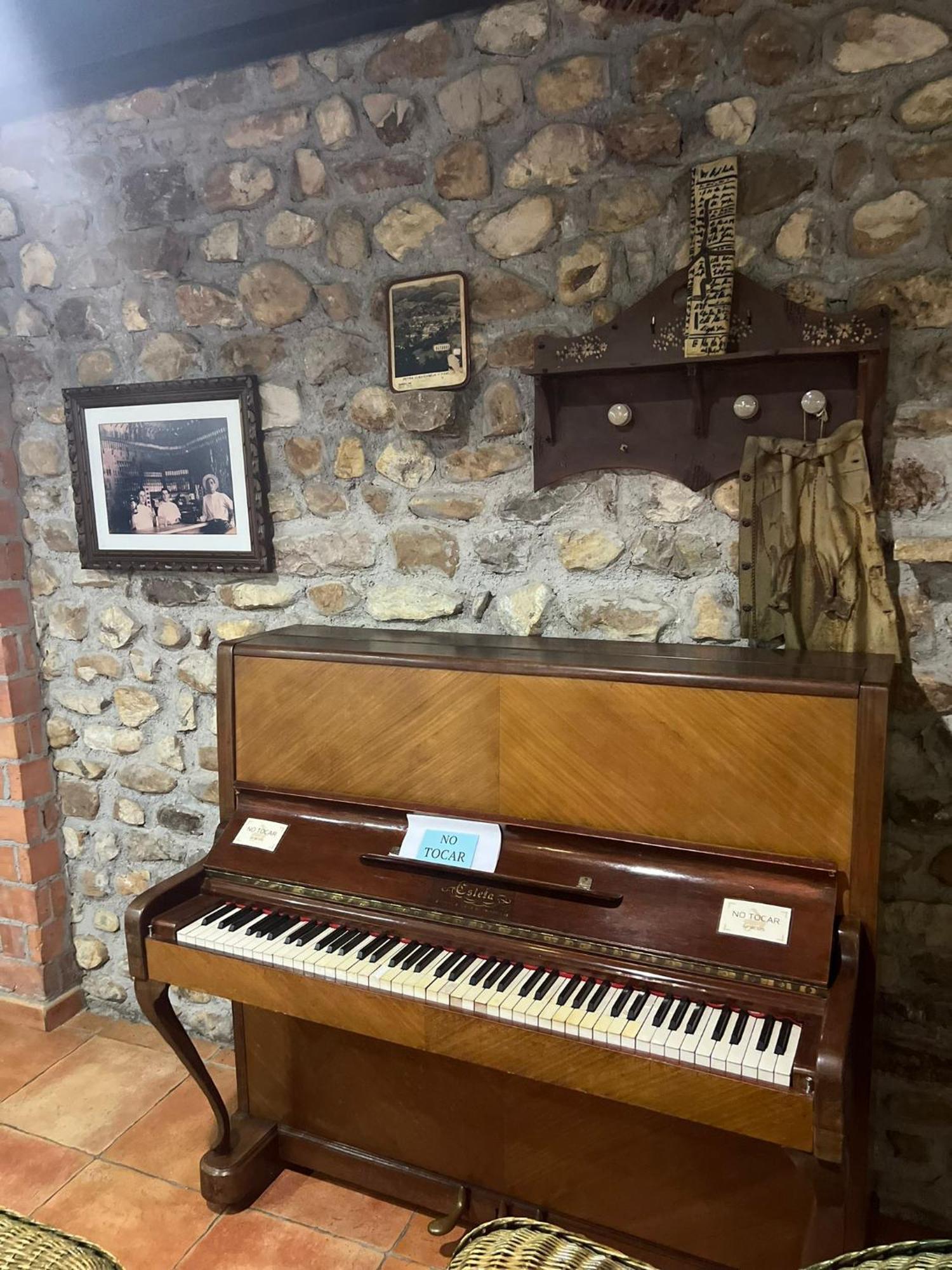 Hotel El Bricial Soto De Cangas Luaran gambar