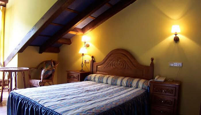 Hotel El Bricial Soto De Cangas Luaran gambar
